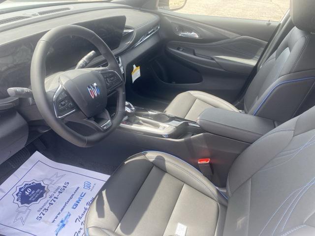 new 2025 Buick Envista car, priced at $29,087