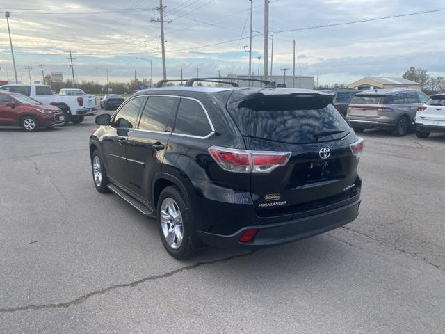 used 2016 Toyota Highlander car, priced at $22,900