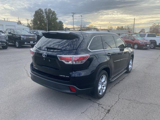 used 2016 Toyota Highlander car, priced at $22,900