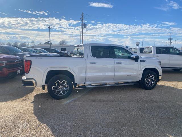 new 2025 GMC Sierra 1500 car, priced at $60,985