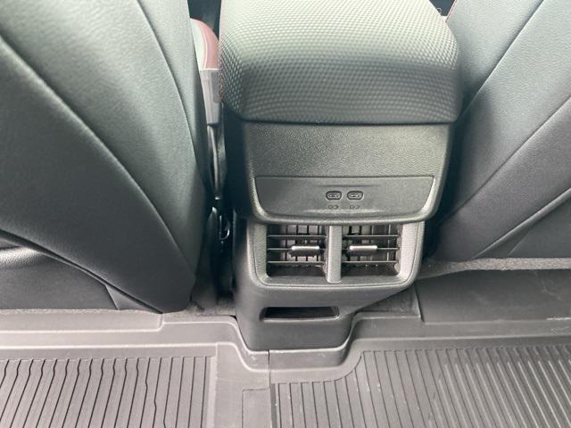 new 2026 Chevrolet Equinox car, priced at $35,895