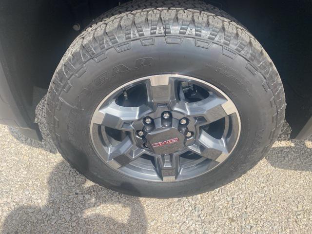 new 2025 GMC Sierra 2500 car, priced at $67,675