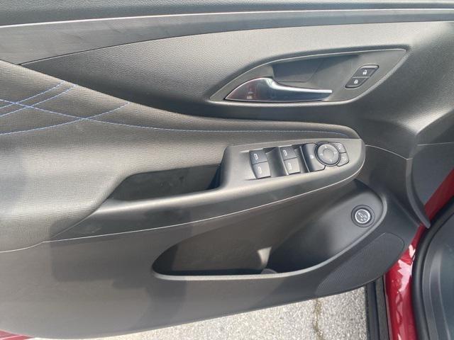 new 2025 Buick Envista car, priced at $29,607