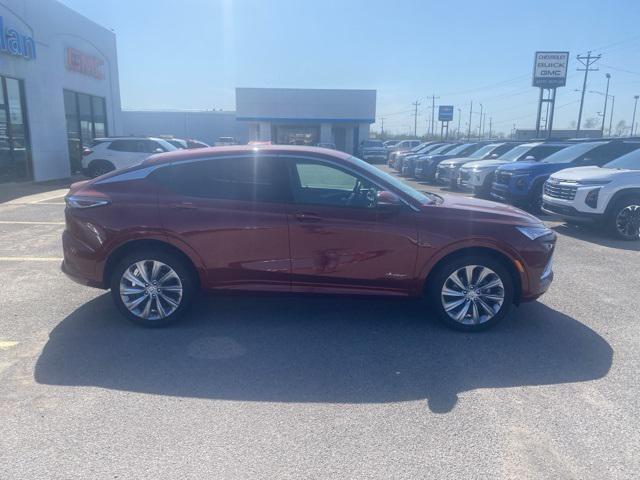 new 2025 Buick Envista car, priced at $30,374