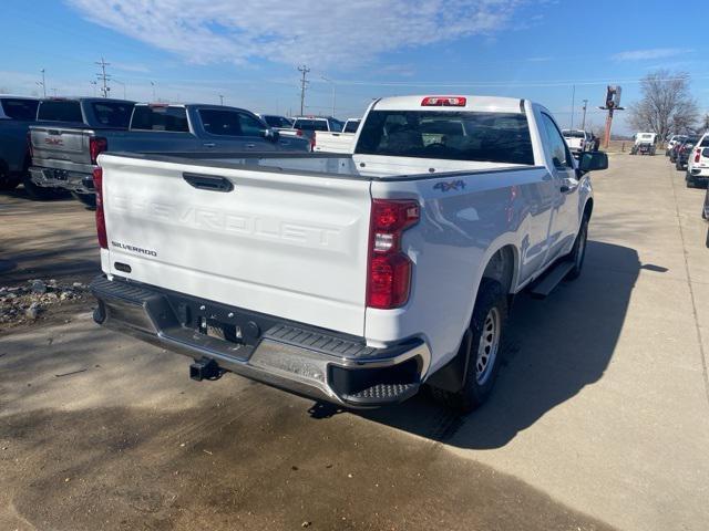 new 2025 Chevrolet Silverado 1500 car, priced at $40,476