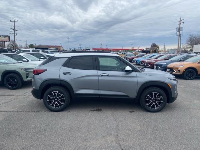 new 2025 Chevrolet TrailBlazer car, priced at $30,595