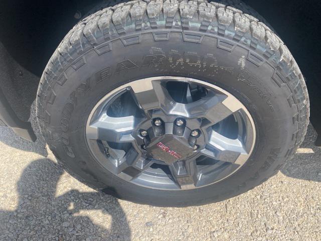 new 2025 GMC Sierra 2500 car, priced at $66,529