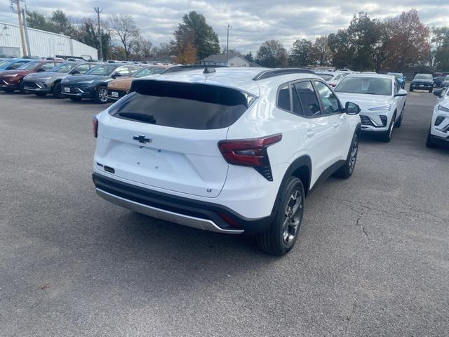 new 2025 Chevrolet Trax car, priced at $25,260