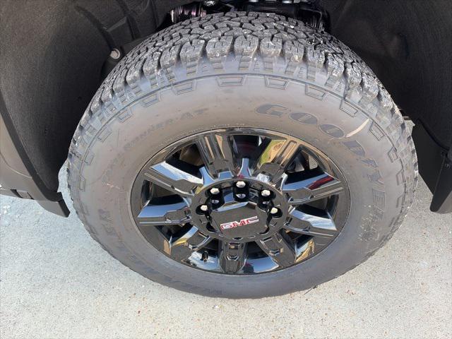 new 2026 GMC Sierra 2500 car, priced at $79,332