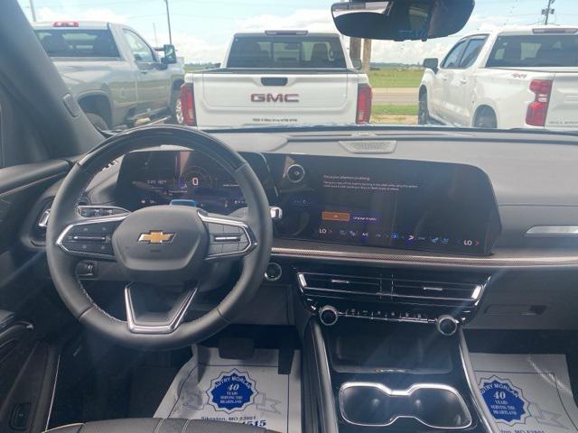 new 2025 Chevrolet Traverse car, priced at $55,910