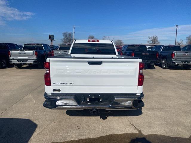 new 2025 Chevrolet Silverado 1500 car, priced at $40,476