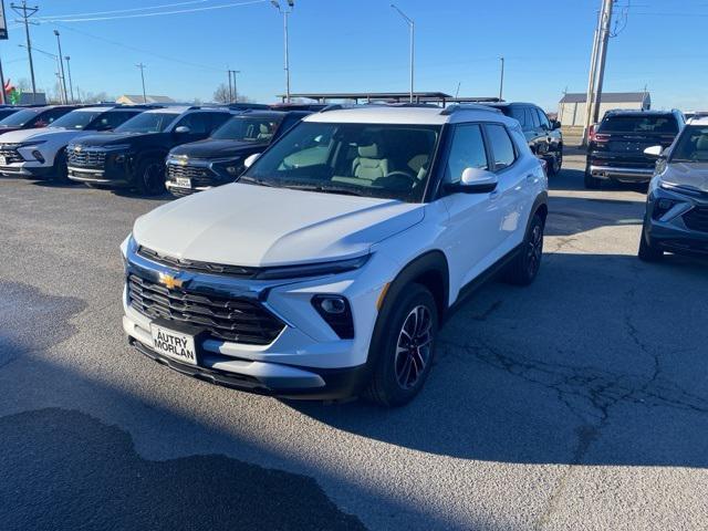 new 2025 Chevrolet TrailBlazer car, priced at $27,288