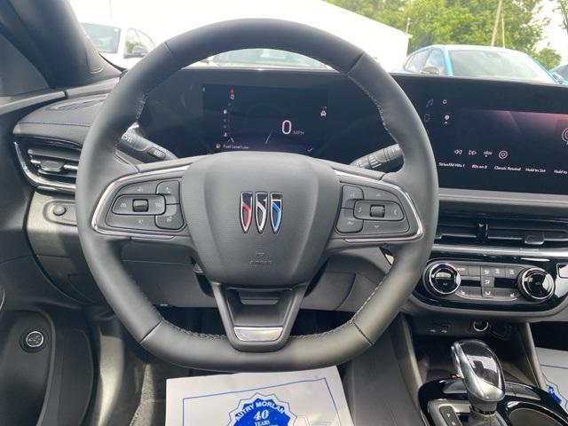 new 2025 Buick Envista car, priced at $29,566