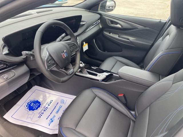 new 2025 Buick Envista car, priced at $29,566