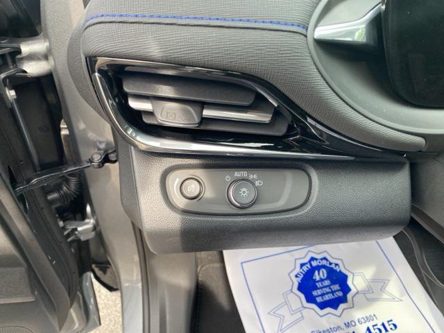 new 2025 Buick Envista car, priced at $29,566