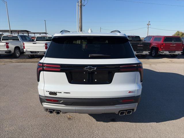 new 2026 Chevrolet Traverse car, priced at $55,376