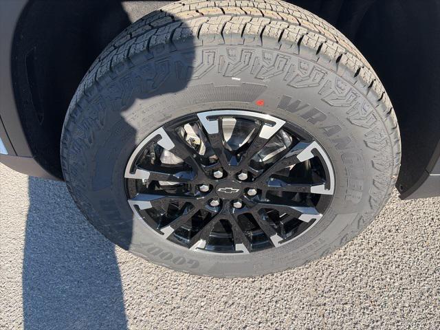 new 2026 Chevrolet Traverse car, priced at $55,376