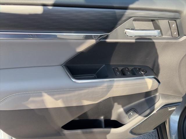 new 2026 GMC Acadia car, priced at $52,060