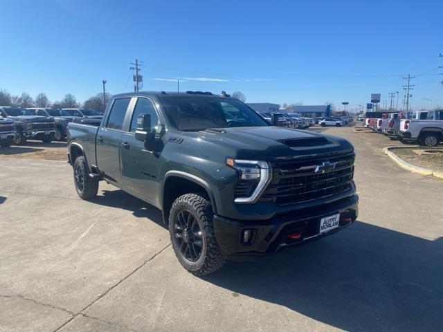 new 2025 Chevrolet Silverado 2500 car, priced at $72,304