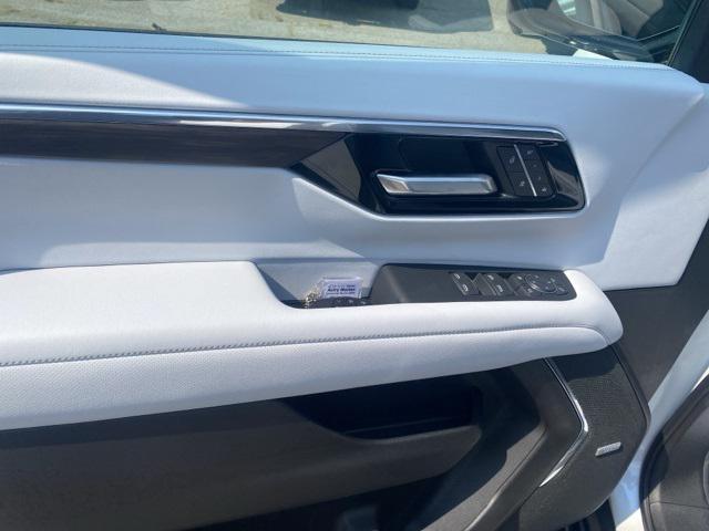 new 2025 Chevrolet Suburban car, priced at $82,996