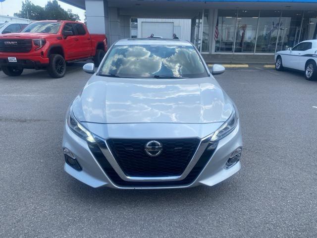 used 2020 Nissan Altima car, priced at $19,900