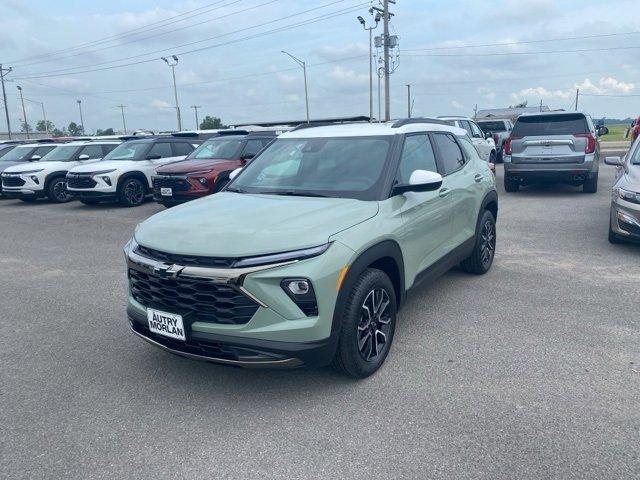 new 2025 Chevrolet TrailBlazer car, priced at $27,995