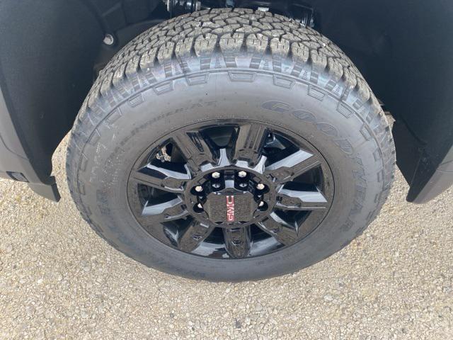 new 2025 GMC Sierra 2500 car, priced at $83,151