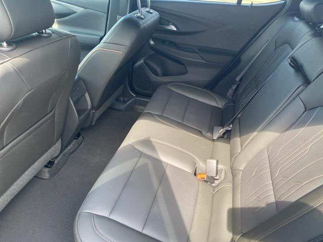 new 2025 Buick Envista car, priced at $30,334