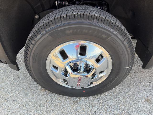 new 2026 GMC Sierra 3500 car, priced at $80,281