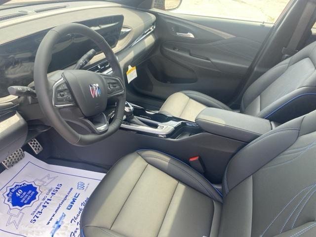 new 2025 Buick Envista car, priced at $29,858