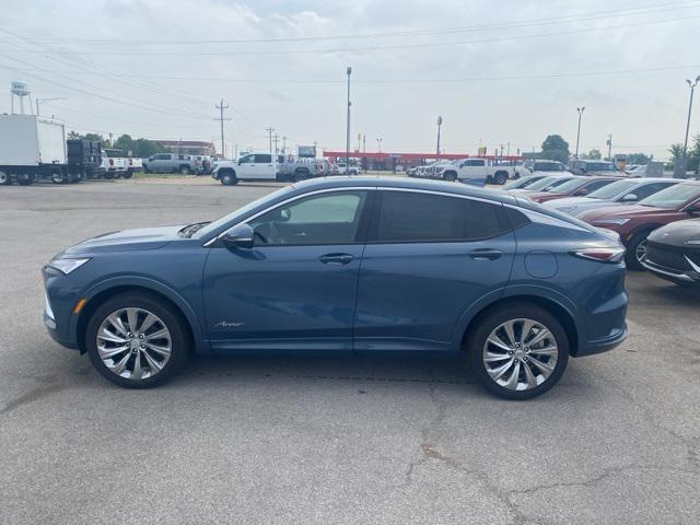new 2025 Buick Envista car, priced at $30,133