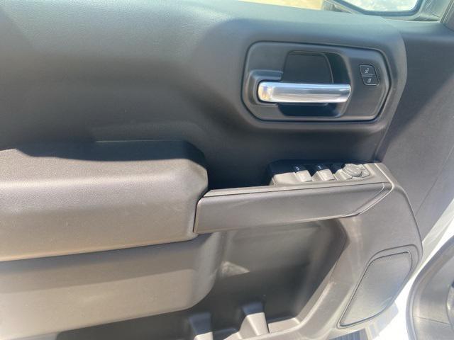 new 2025 GMC Sierra 1500 car, priced at $47,498
