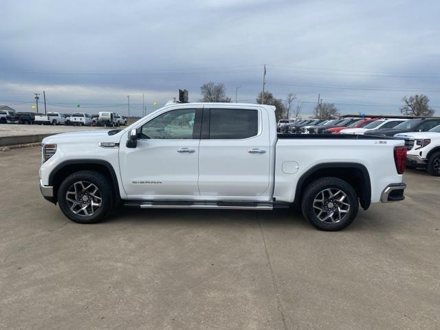 new 2025 GMC Sierra 1500 car, priced at $61,076