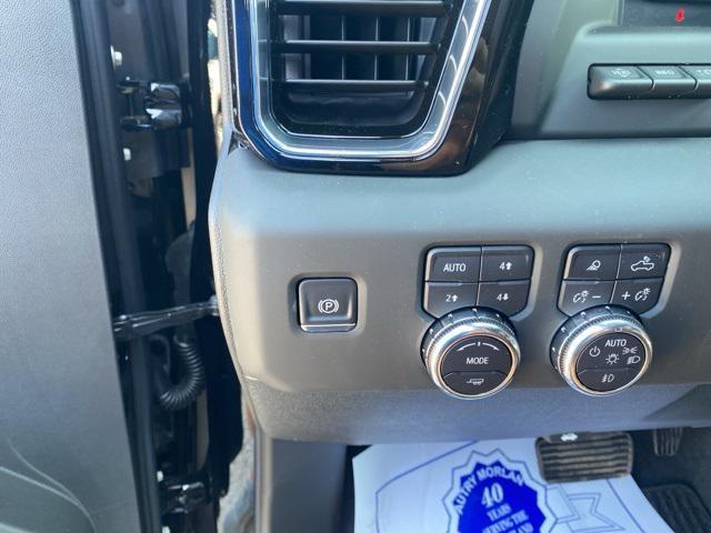 new 2025 GMC Sierra 3500 car, priced at $99,577