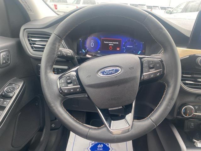 used 2022 Ford Escape car, priced at $29,900
