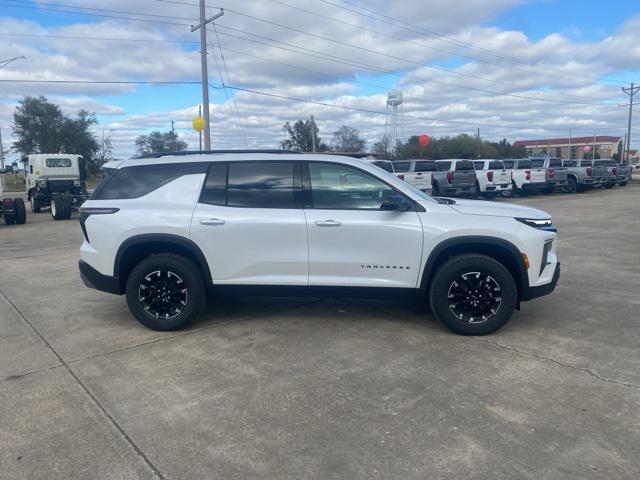 new 2025 Chevrolet Traverse car, priced at $50,915