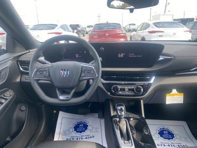 new 2025 Buick Envista car, priced at $29,566