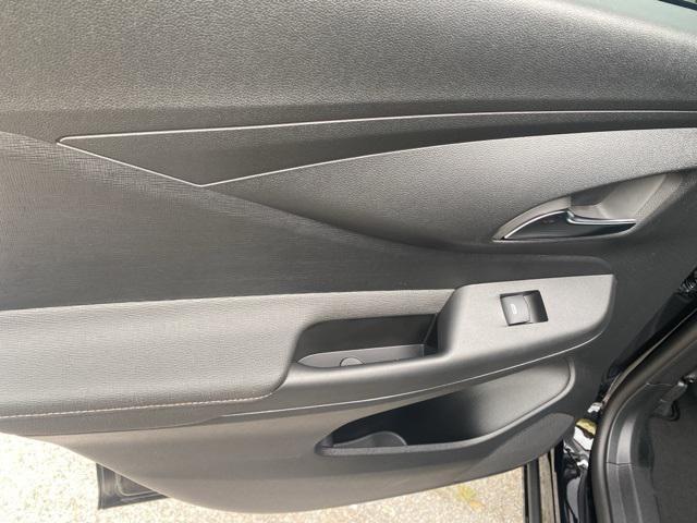 new 2025 Buick Envista car, priced at $28,561