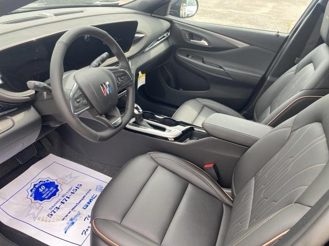 new 2025 Buick Envista car, priced at $28,561