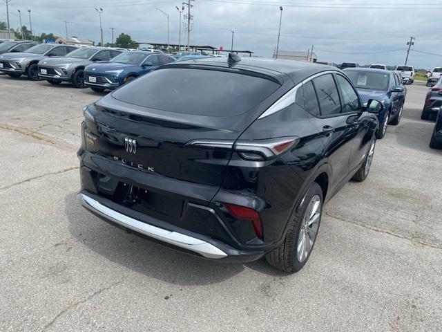 new 2025 Buick Envista car, priced at $28,561