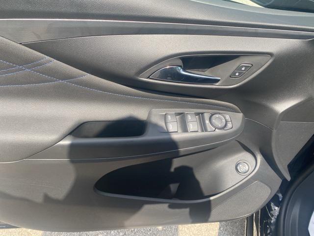 new 2025 Buick Envista car, priced at $29,679