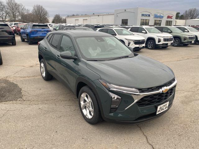 new 2025 Chevrolet Trax car, priced at $23,235