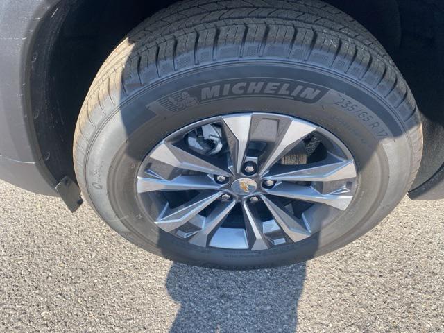 new 2026 Chevrolet Equinox car, priced at $37,285
