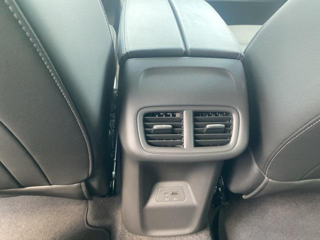 new 2025 Buick Envision car, priced at $37,303