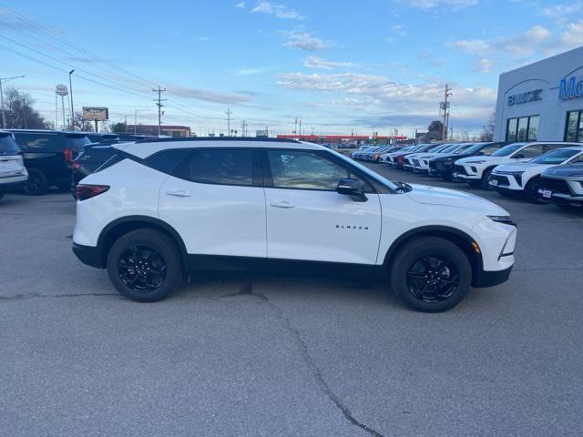 new 2025 Chevrolet Blazer car, priced at $40,150