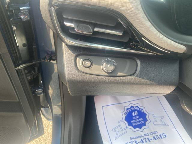 new 2025 Buick Envista car, priced at $30,334