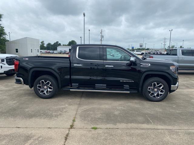 new 2025 GMC Sierra 1500 car, priced at $59,276