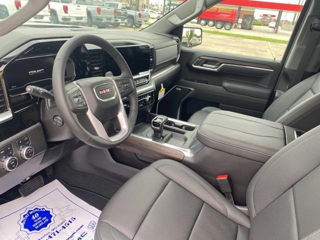 new 2025 GMC Sierra 1500 car, priced at $59,276