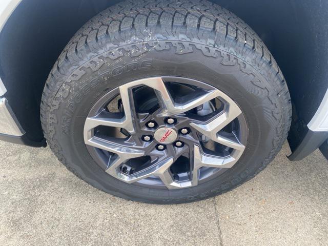 new 2025 GMC Sierra 1500 car, priced at $59,005