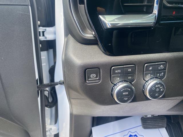 new 2025 GMC Sierra 2500 car, priced at $67,421